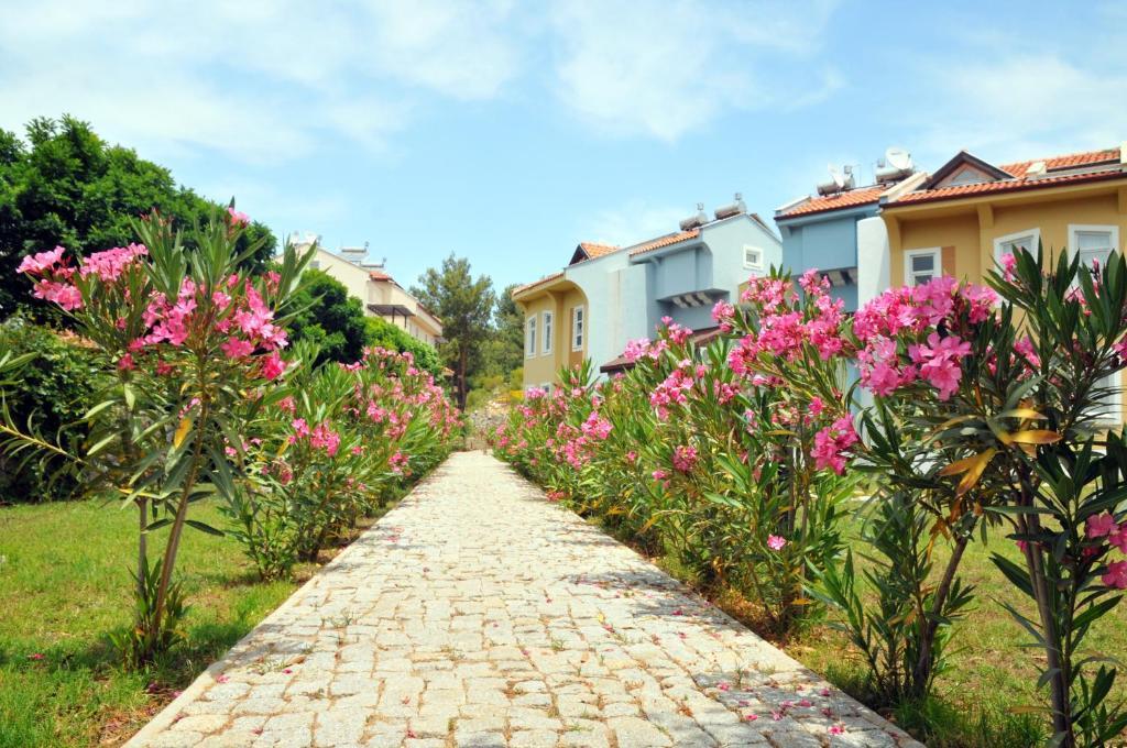 Hisar Garden Apartments โอลลุนเดนิซ ภายนอก รูปภาพ
